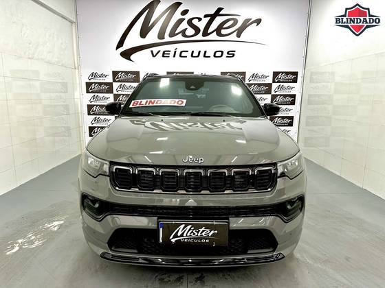 JEEP COMPASS 2.0 HURRICANE 4 TURBO GASOLINA BLACKHAWK AT9 JEEP COMPASS 2.0 HURRICANE 4 TURBO GASOLINA BLACKHAWK AT9